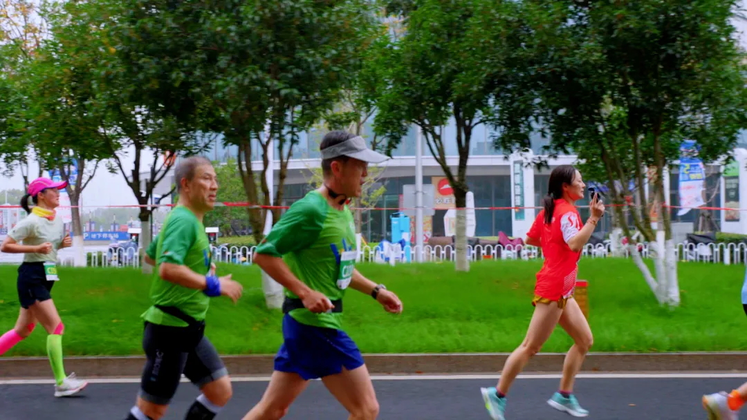 1763085611790162hJUs.png acd801b4-bcd0-4288-a79d-c958cf452e3b.png