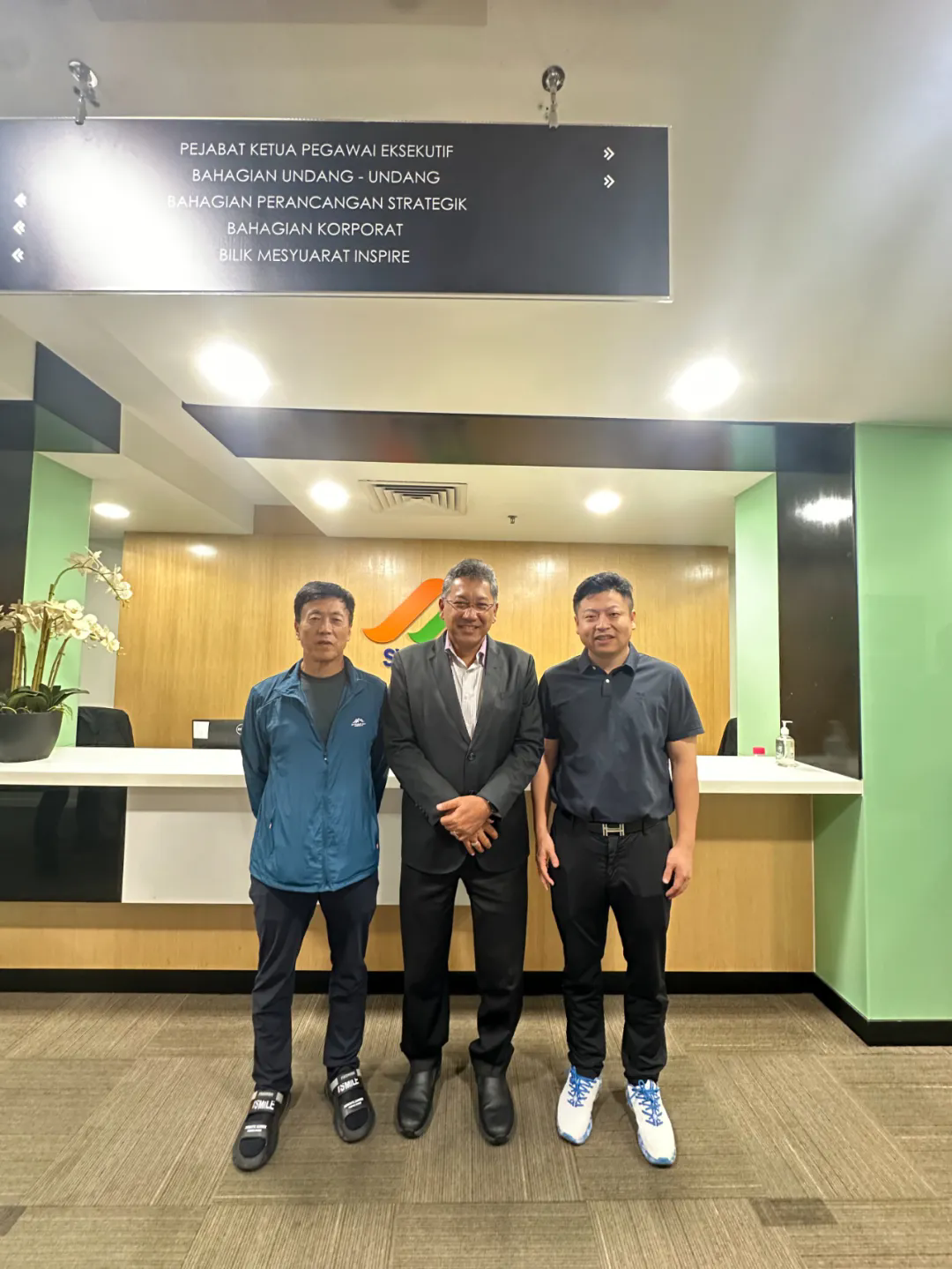 1751008574810647pl9q.png 640.webp (7).png